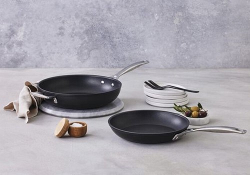 Le Creuset - Pannenset - Les Forgées TNS - 1x koekenpan ø 24 en 1x Sauteerpan 28 cm - Standaard anti-aanbaklaag-2